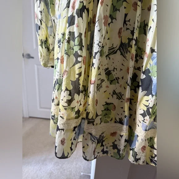 Aritzia Wilfred | La Bohème | Yellow Floral Elia Dress | Size Medium - Picture 9 of 16